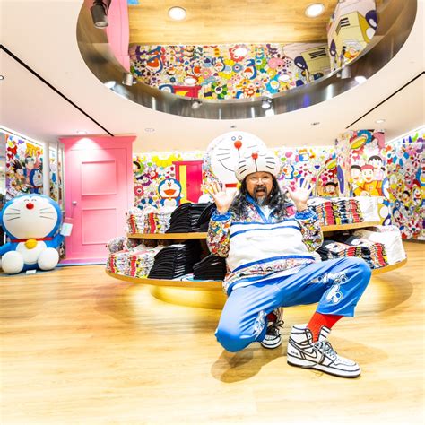 takashi murakami uniqlo.